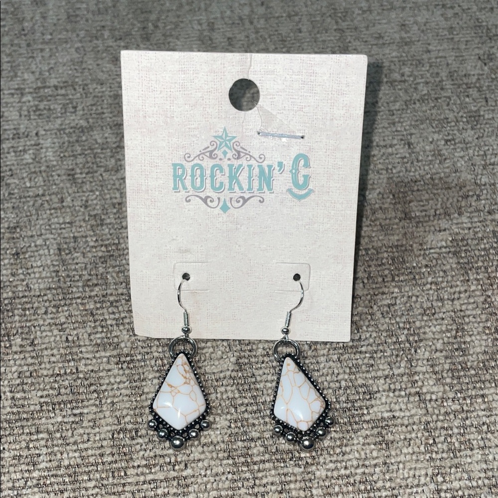 Southwestern flair style rocking C earrings